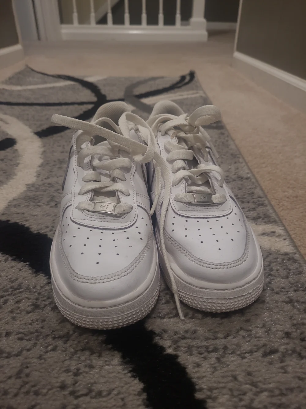 Nike Air Force 1  LE Big Kids Youth 6Y Women 7.5 Sneaker DH2920-111